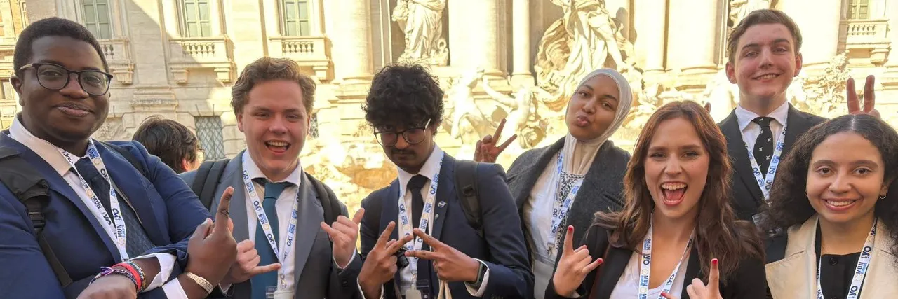 Apply to our Scholarship Delegation